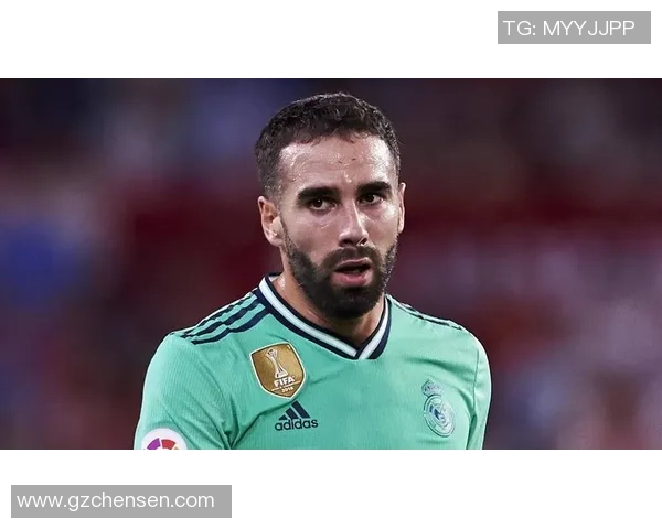 世界足坛最帅气的五大足球后卫球星盘点及个人魅力解析 世界足坛最帅气的五大足球后卫球星盘点及个人魅力解析