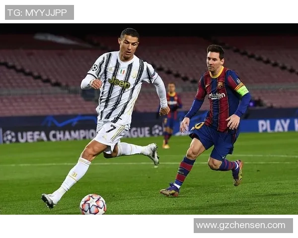 中年足球球星的巅峰之路与传奇岁月分析