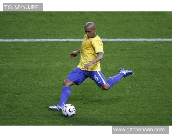 以卡洛斯足球巨星头像展现绿茵传奇与巴西辉煌记忆