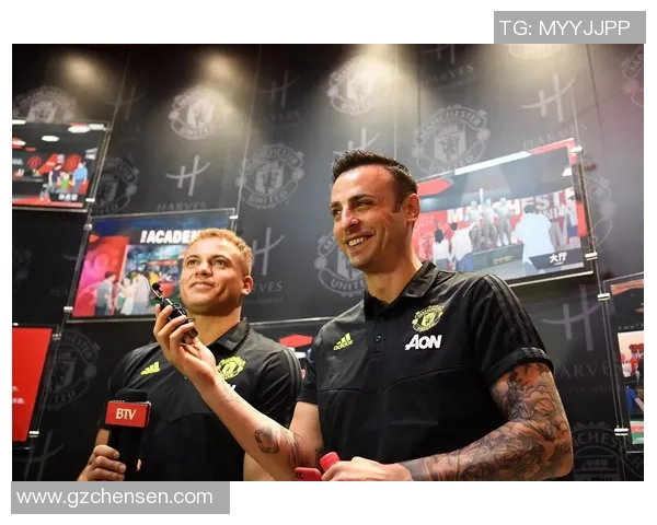 博士足球球星的成长历程与赛场传奇精神探索 博士足球球星的成长历程与赛场传奇精神探索