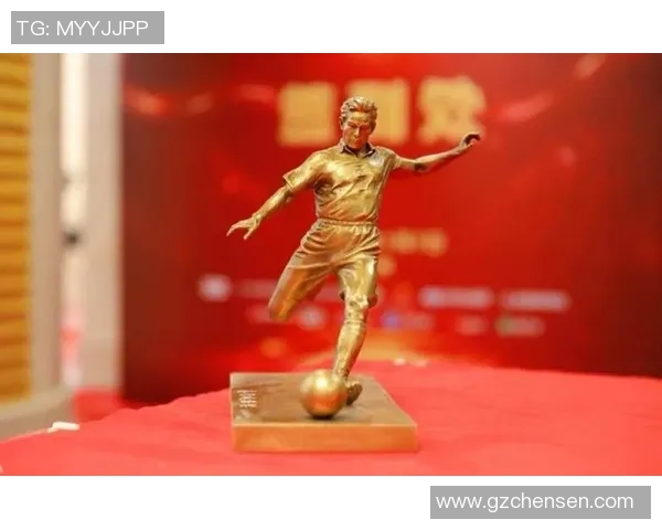 女足球星穿十号球衣的独特风采展现与荣耀时刻的完美结合