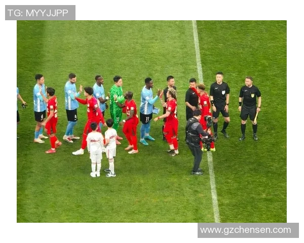 超然解说：足球明星背后的故事与场上无形的智慧